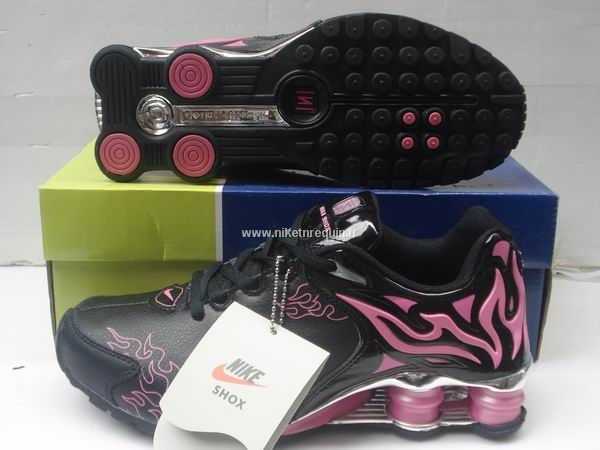 Rose Et Noir Chaussures Shox R4